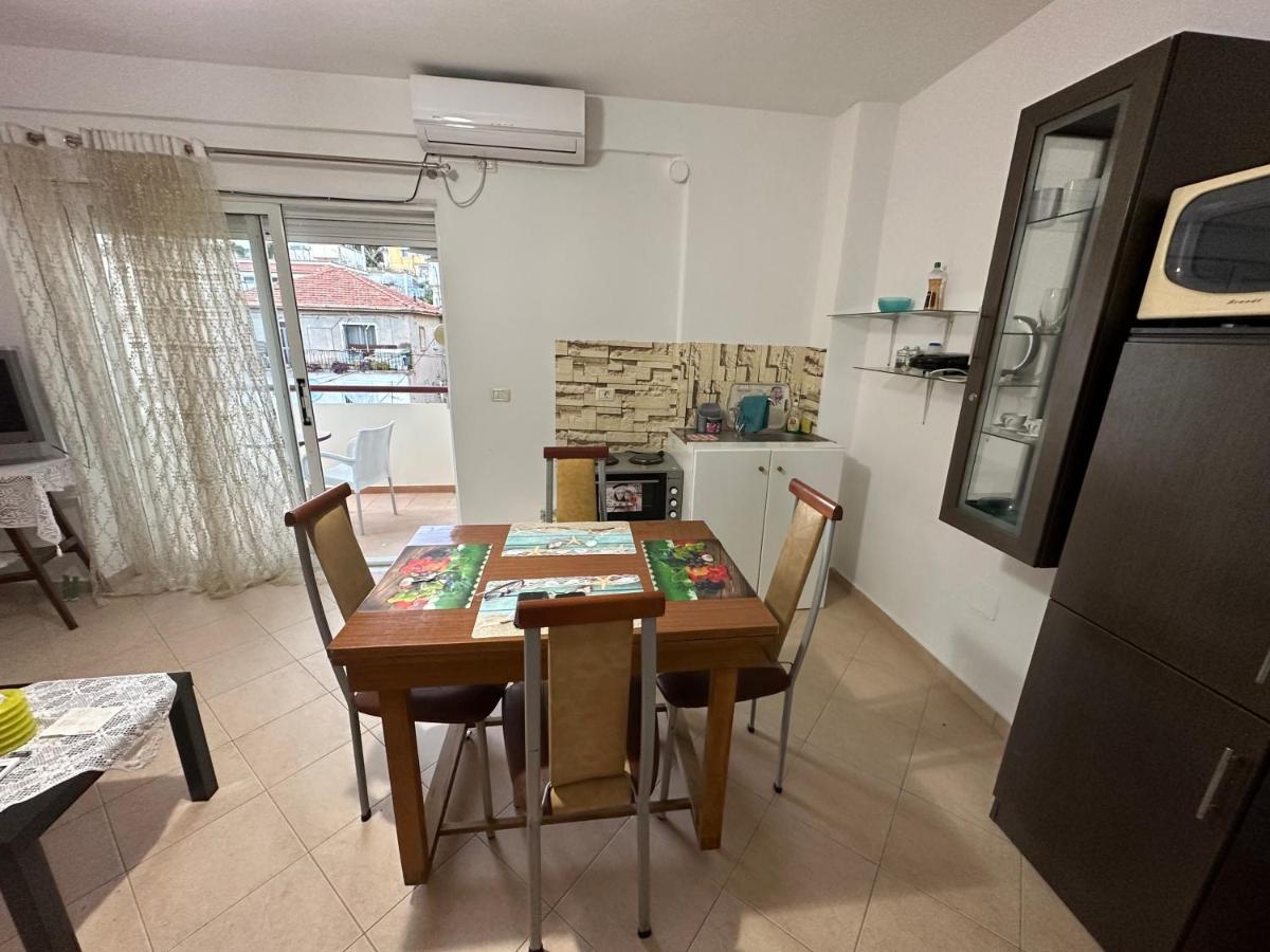 Vasilika Apartments Sarandë Eksteriør billede